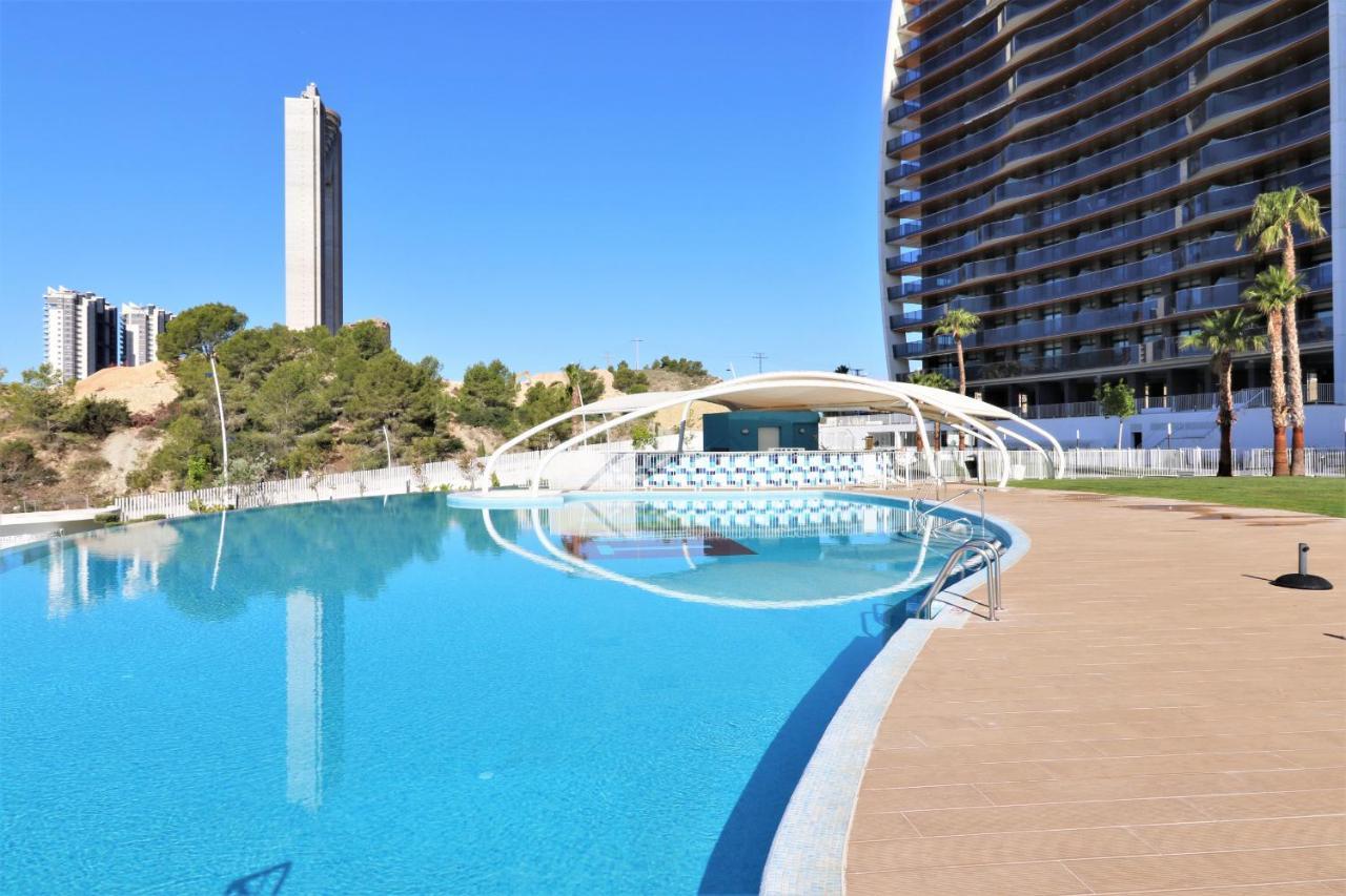 Sunset Waves Deluxe Apartments Poniente Beach Resort ベニドルム エクステリア 写真