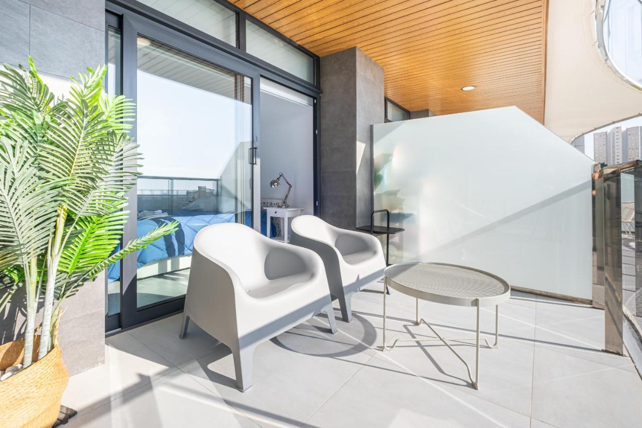 Sunset Waves Deluxe Apartments Poniente Beach Resort ベニドルム エクステリア 写真