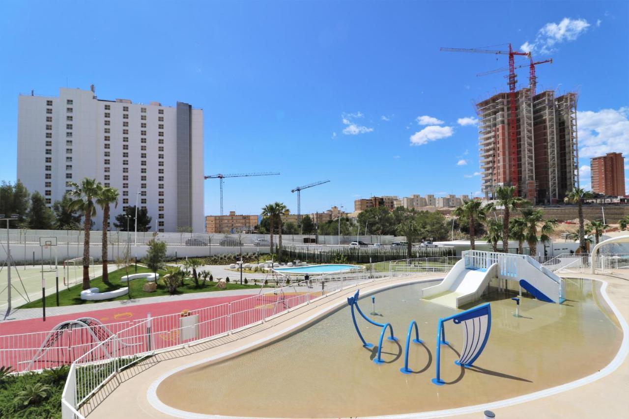 Sunset Waves Deluxe Apartments Poniente Beach Resort ベニドルム エクステリア 写真