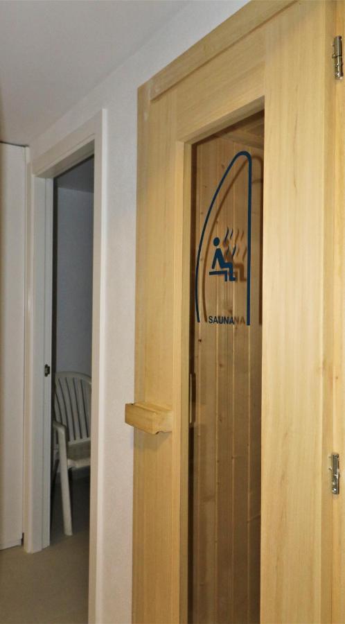 Sunset Waves Deluxe Apartments Poniente Beach Resort ベニドルム エクステリア 写真