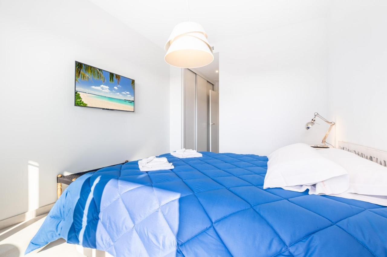 Sunset Waves Deluxe Apartments Poniente Beach Resort ベニドルム エクステリア 写真