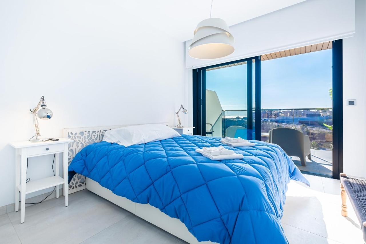 Sunset Waves Deluxe Apartments Poniente Beach Resort ベニドルム エクステリア 写真