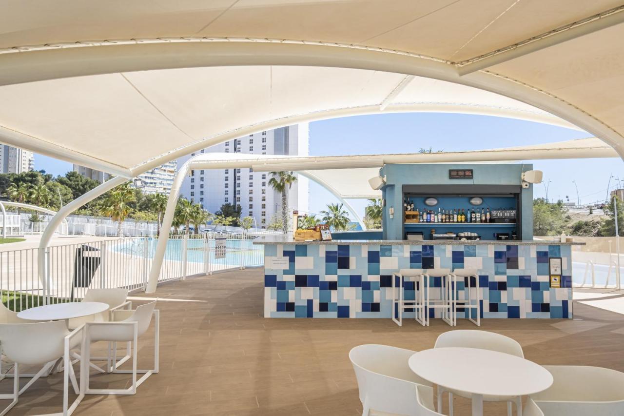 Sunset Waves Deluxe Apartments Poniente Beach Resort ベニドルム エクステリア 写真
